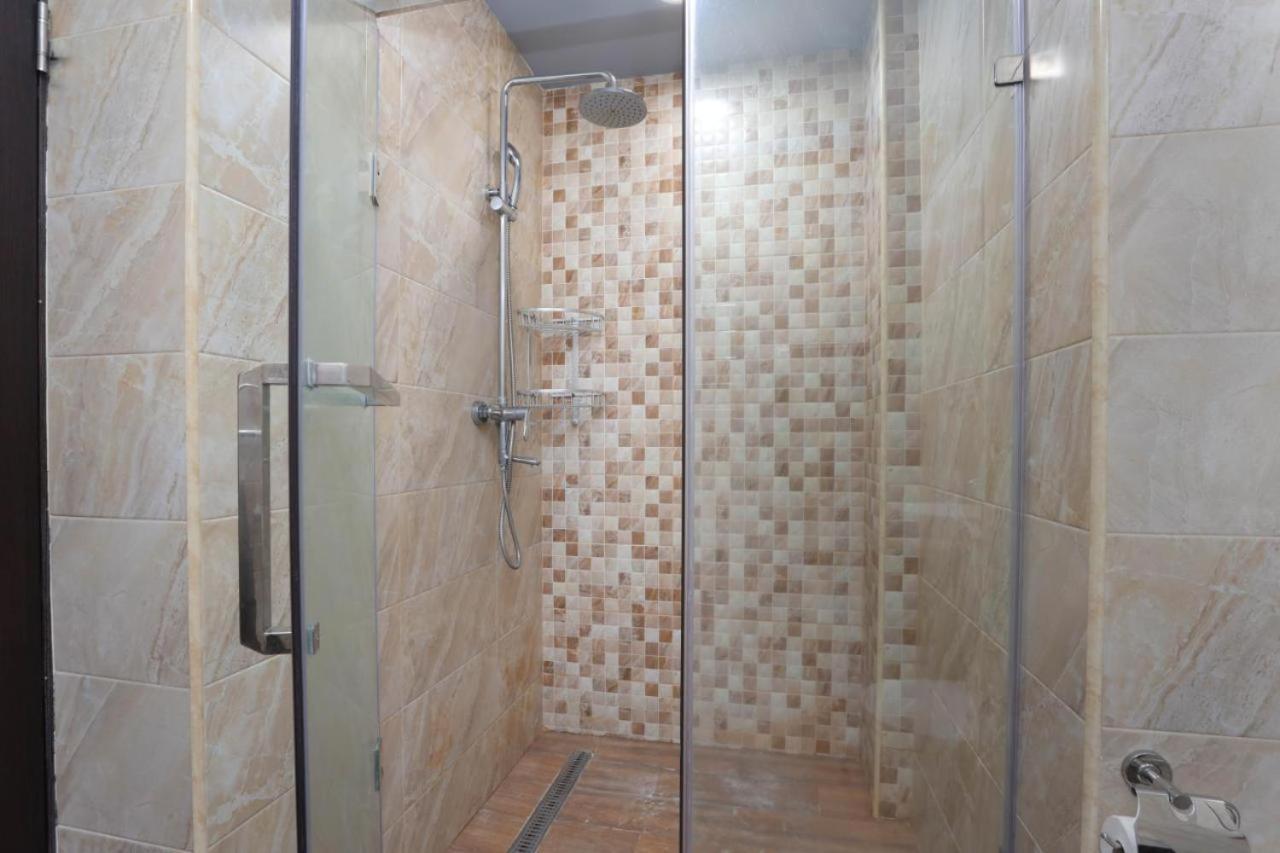 Apartment Near Republic Square Erivan Exterior foto
